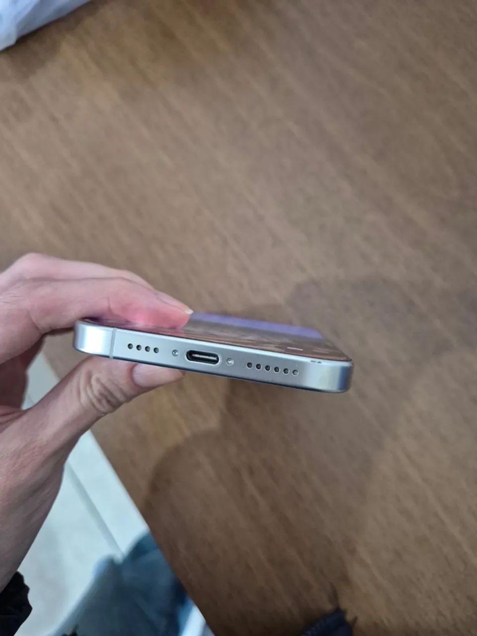 Iphone 16 pro max 512  - Foto 5