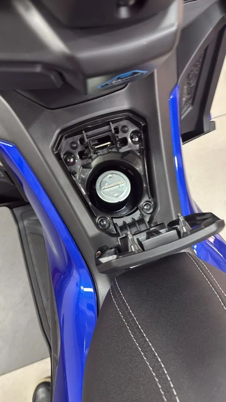 Aerox 160 - Foto 4