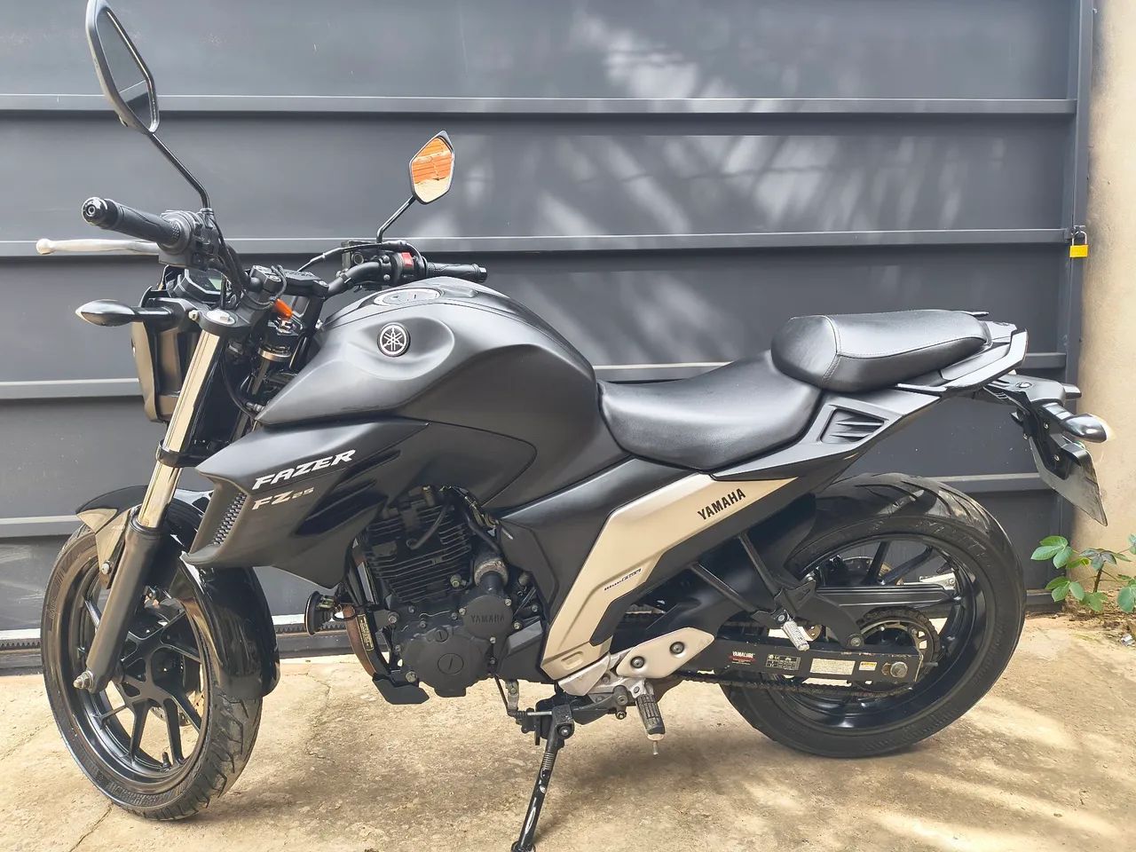 Vendo moto Fz 250