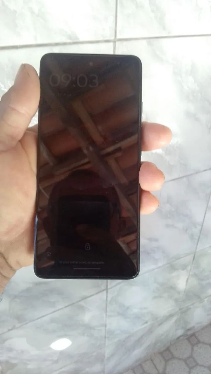 Vendo ou troco moto g56 5g  8 de ram e 256