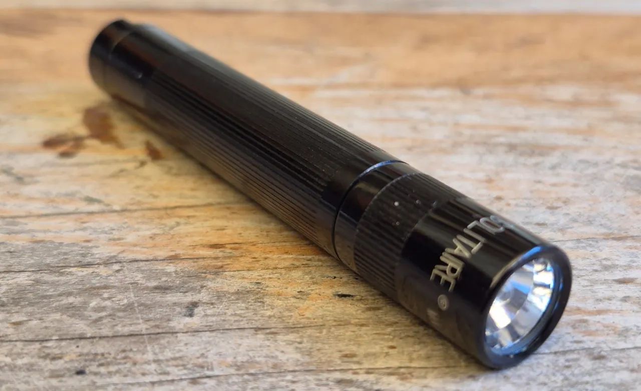 Lanterna de bolso/chaveiro Maglite Solitaire original - Foto 5