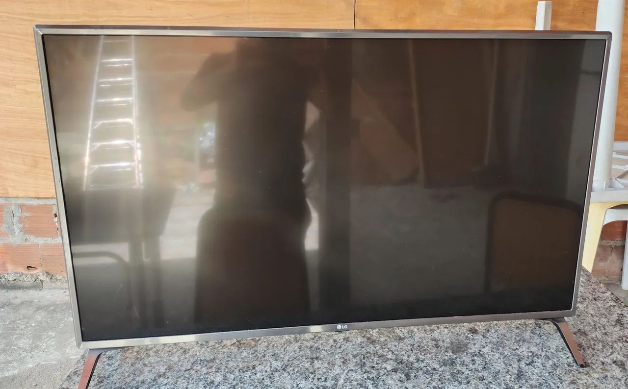 smart tv lg 43 polegadas com defeito