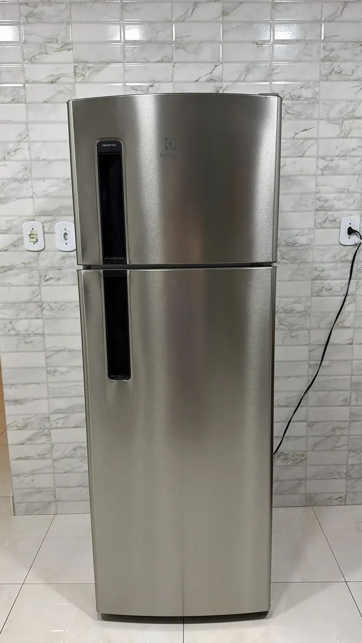 GELADEIRA INOX FROST FREE ELECTROLUX NOVA