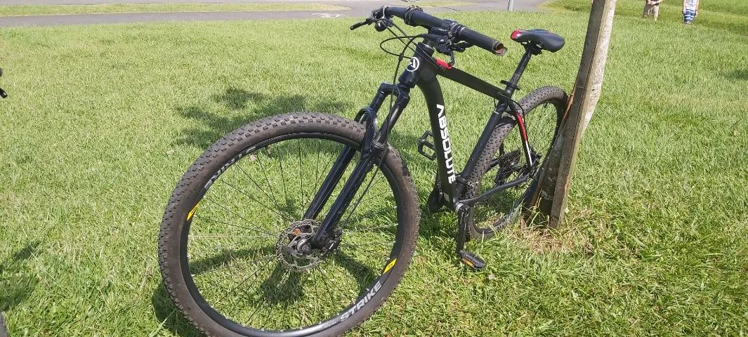 Bicicleta Absolute Cambio Deore