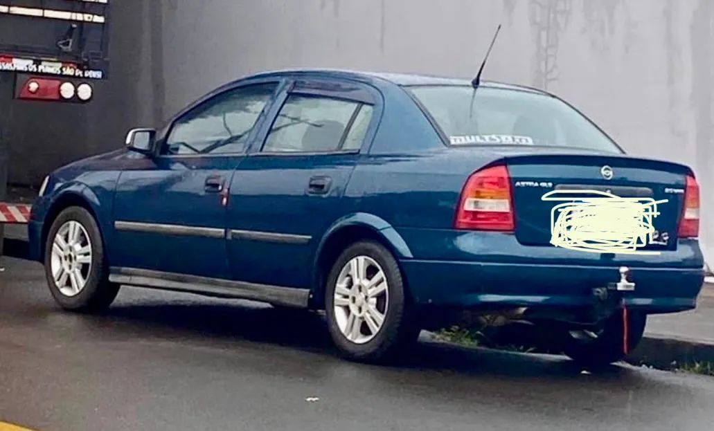Chevrolet Astra Astra 2.0/ CD/ GLS 2.0 MPFI 16V 3p 1999