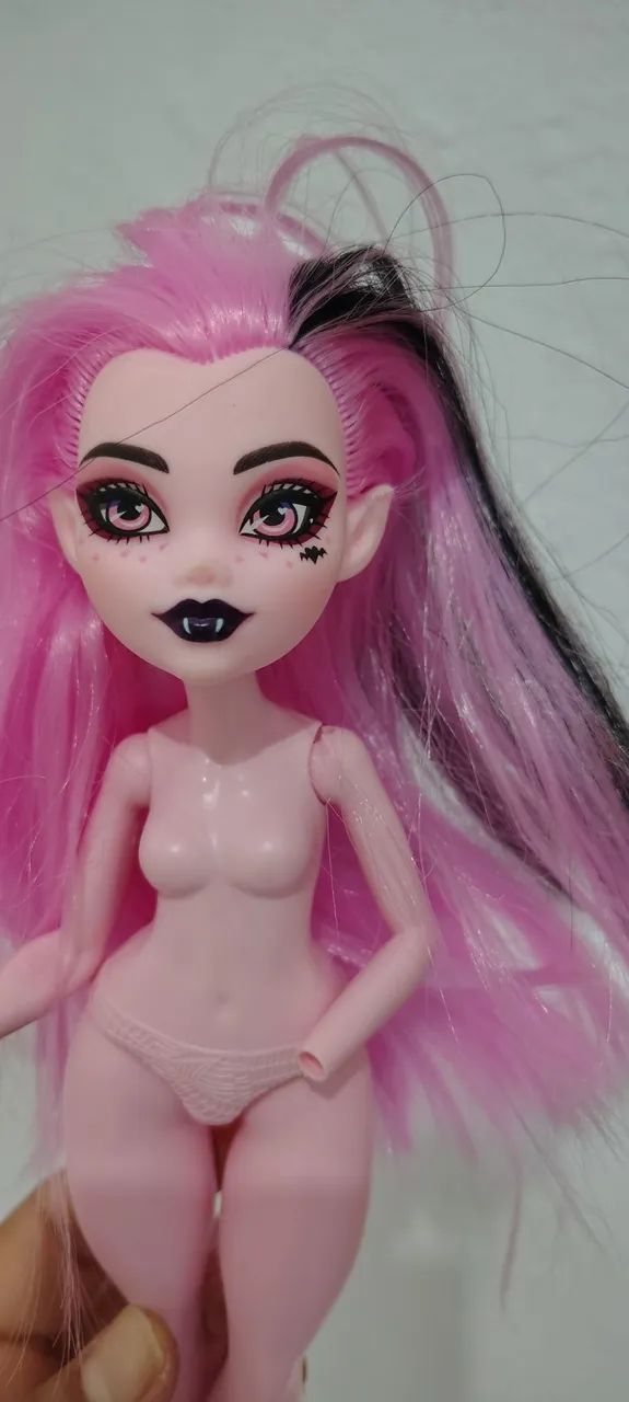 Monster boneca 