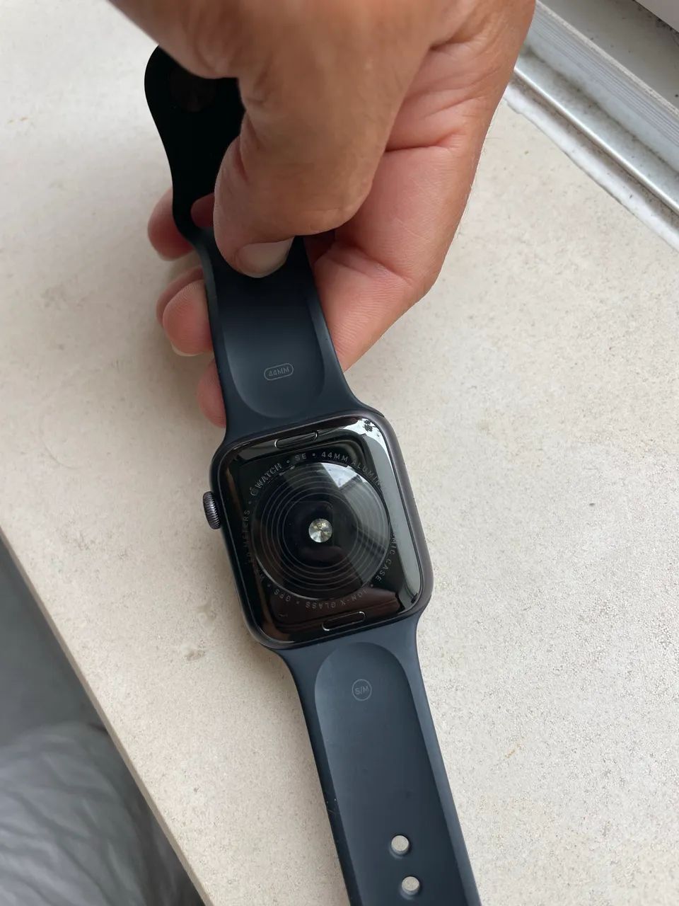 Apple Watch SE 44mm GPS - Original - 80% de bateria - Foto 5