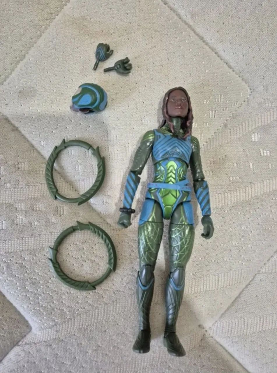 Marvel Legends Nakia