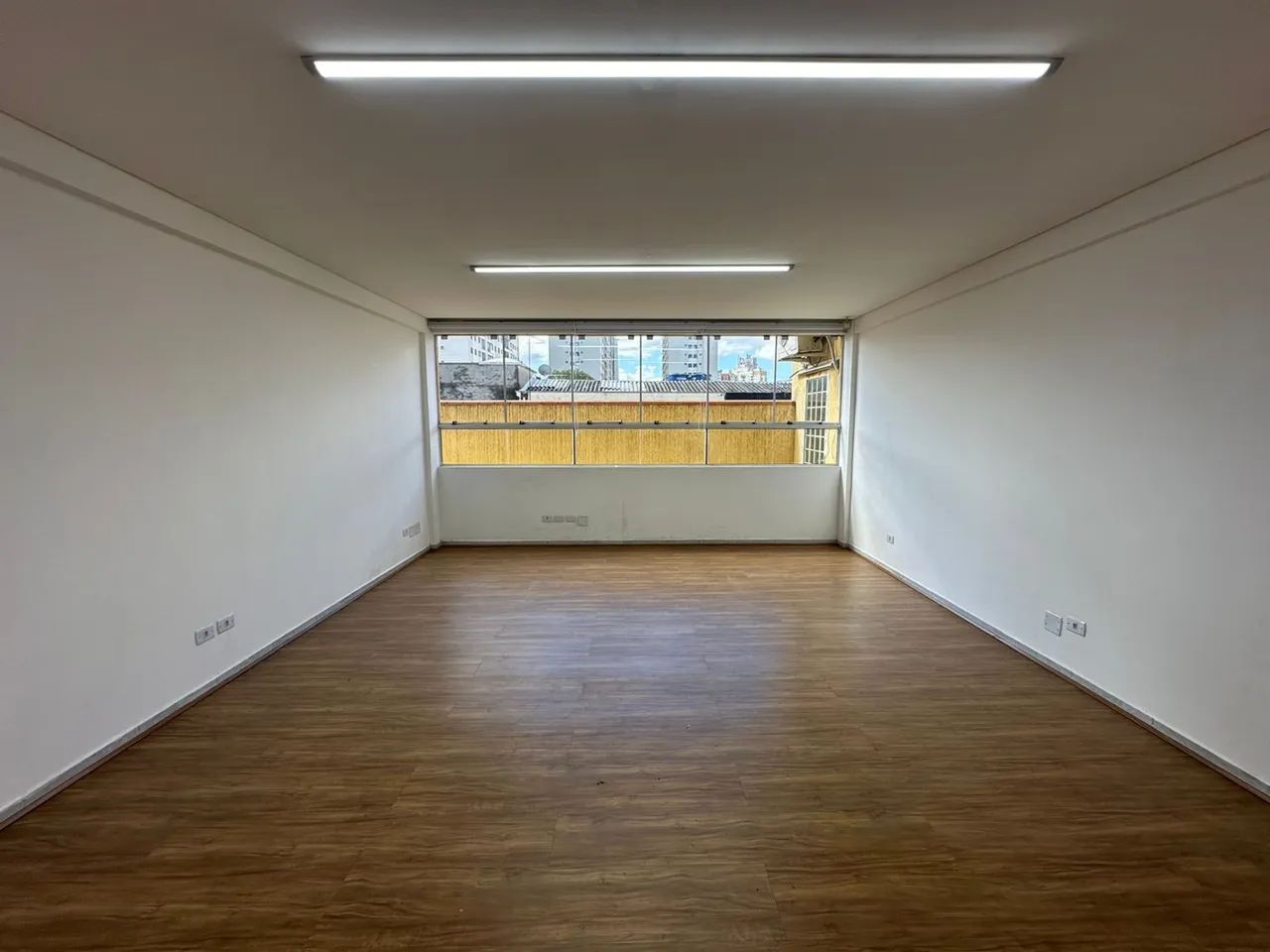 Sala comercial Capão Raso