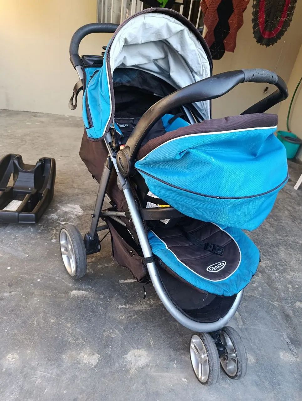 Carrinho e bebê conforto - Foto 4