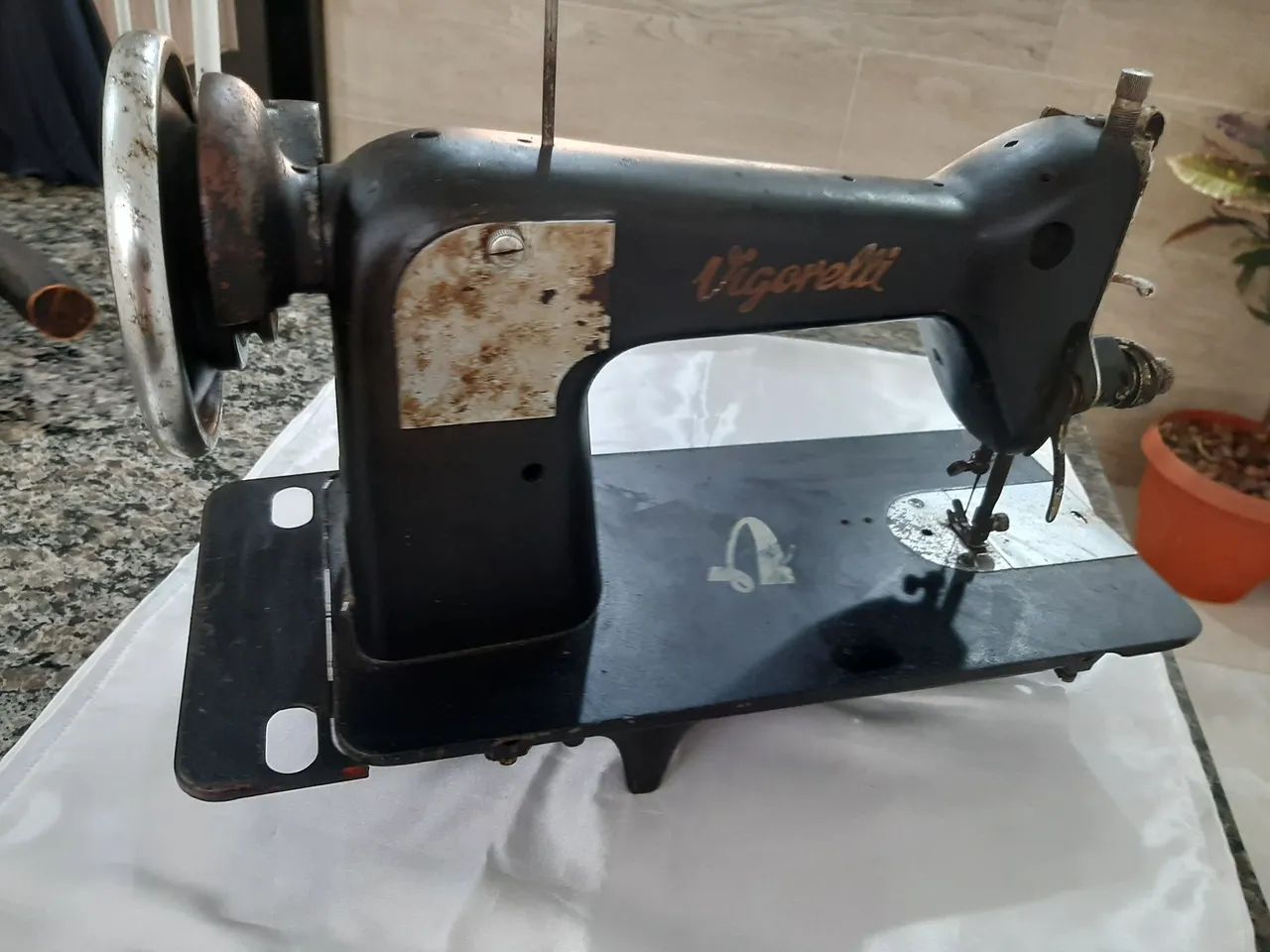 Máquina de costura Vigorelli  - Foto 4