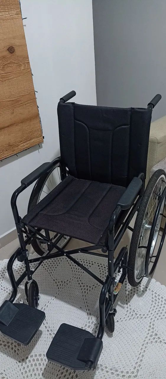 Cadeira de rodas adulto. - Foto 2