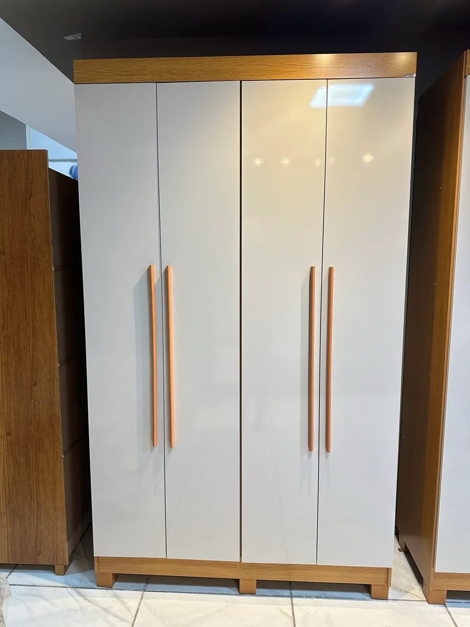 Roupeiro de solteiro 100% MDF / guarda roupa de solteiro / entrega / montagem / promoção 