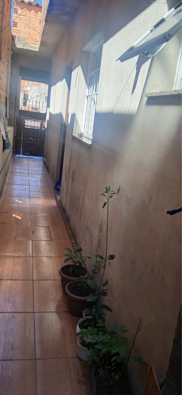 Casa 5 cômodos fino acabamento 