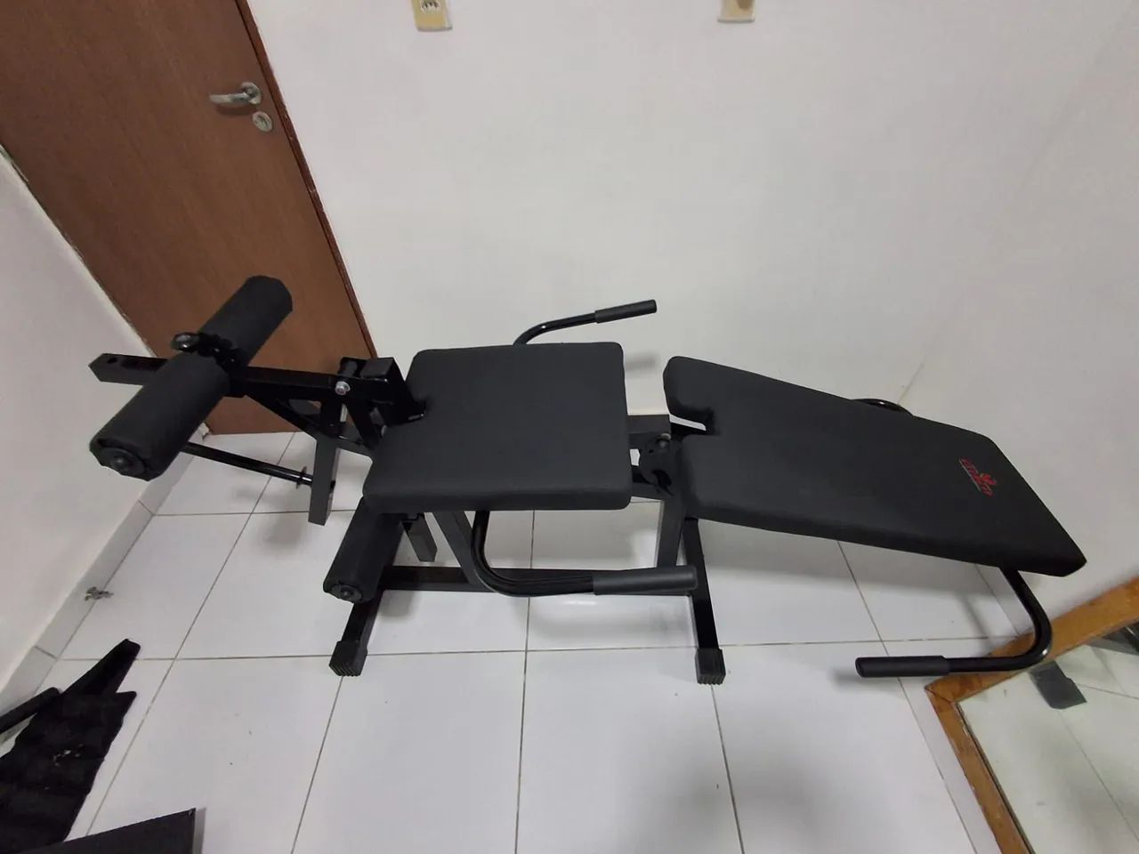 Cadeira e mesa flexora e extensora  - Foto 2
