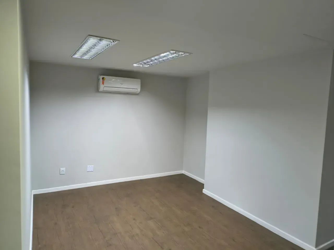 Conjunto comercial 330 m² na Praia do Canto - Vitória - ES - Foto 3