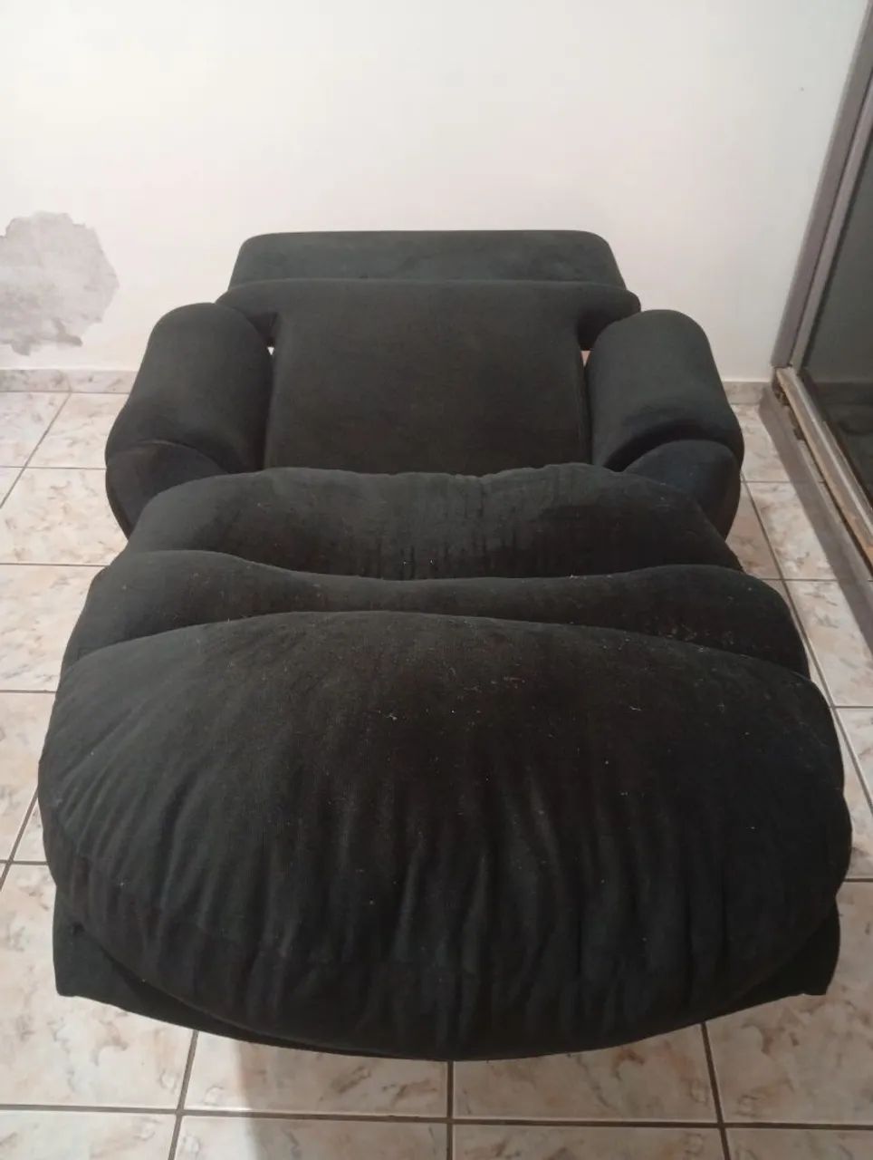 Vendo está poltrona reclinável  - Foto 5
