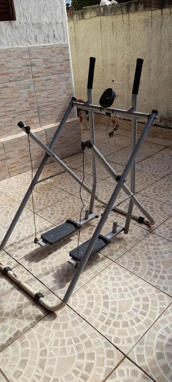 Simulador de caminhada Air Walker