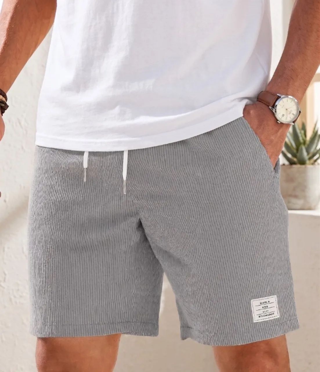 Shorts Masculino Tam P - Veludo Premium