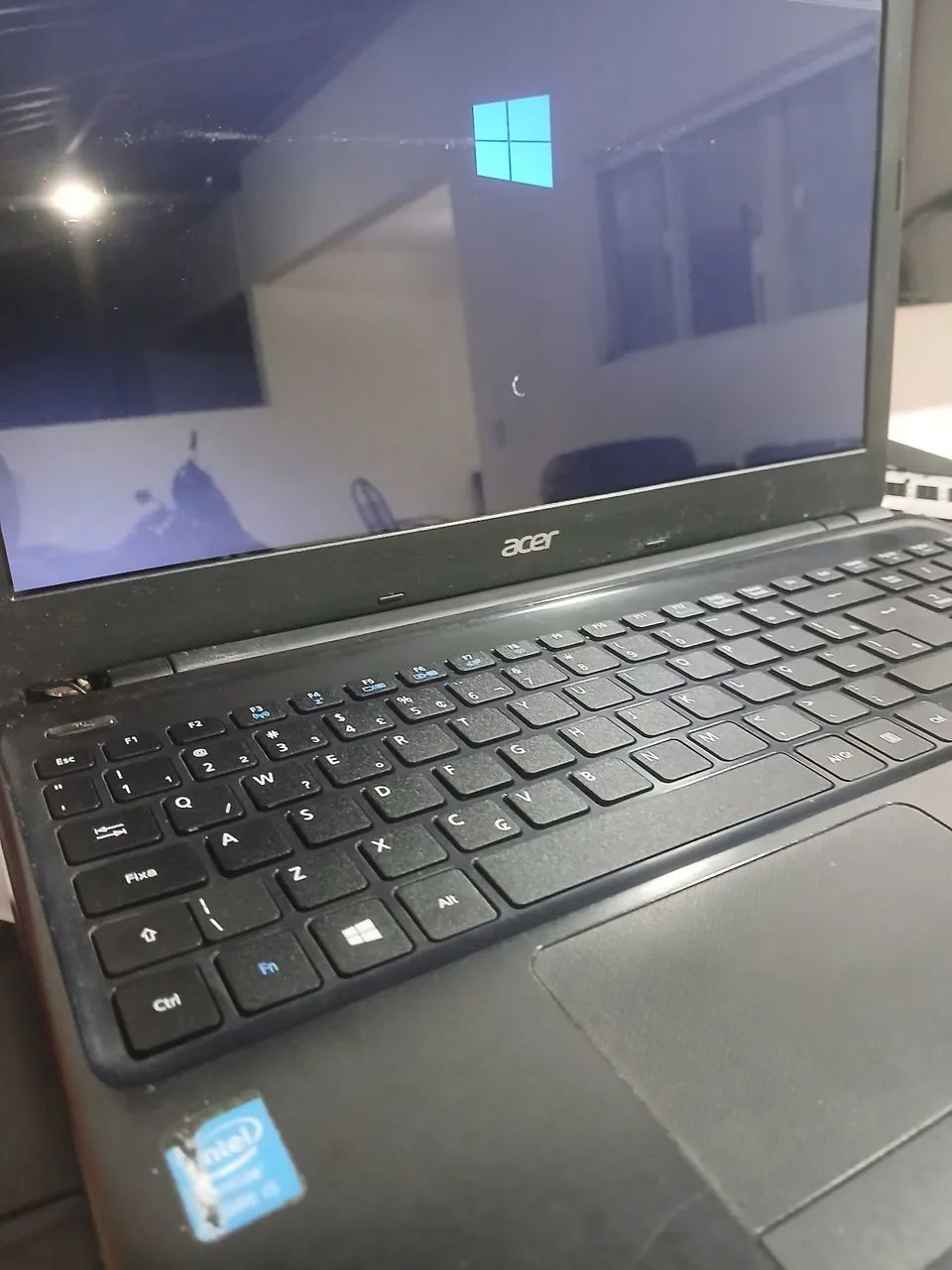 Notebook Acer Aspire E1-572 I5 4 G com SSD - Foto 2