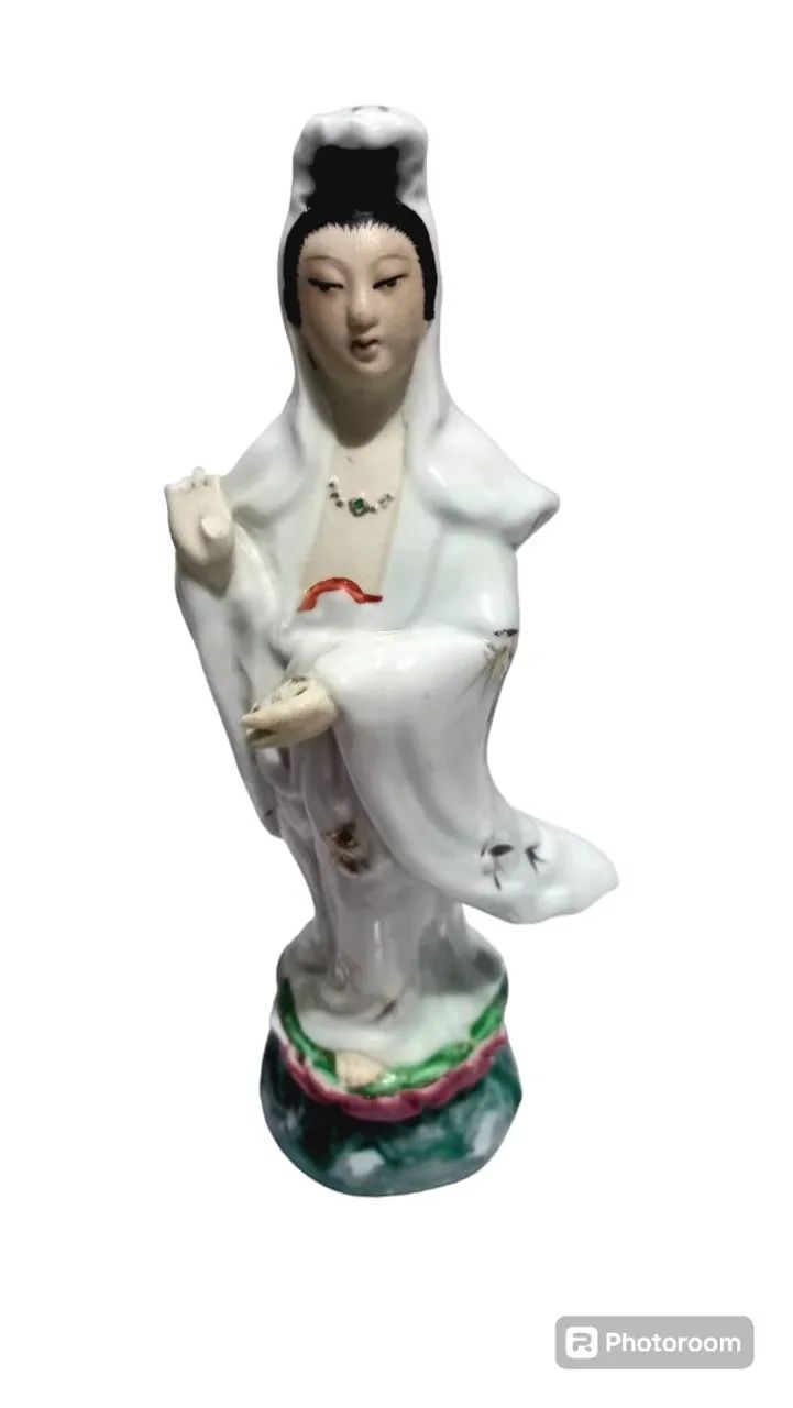 Boneca chinesa porcelana deusa Guanyn 22 cm - Foto 4
