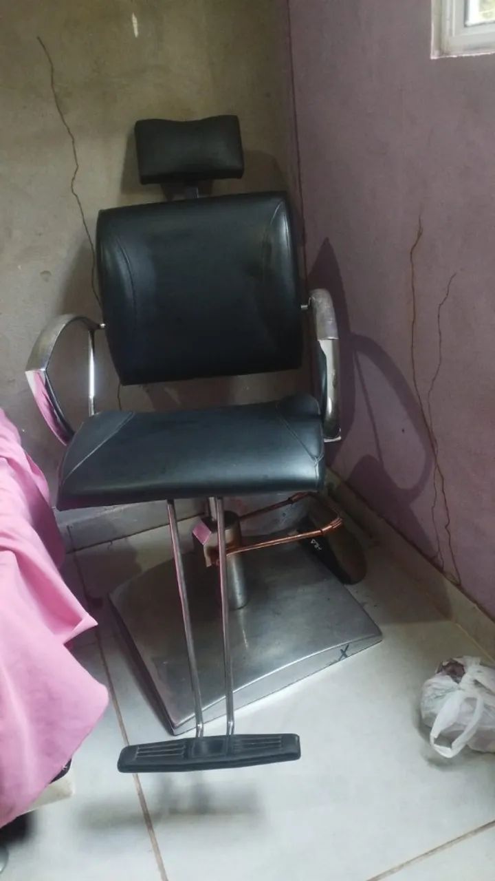 CADEIRA BARBEARIA SALÃO + LAVATÓRIO  - Foto 4