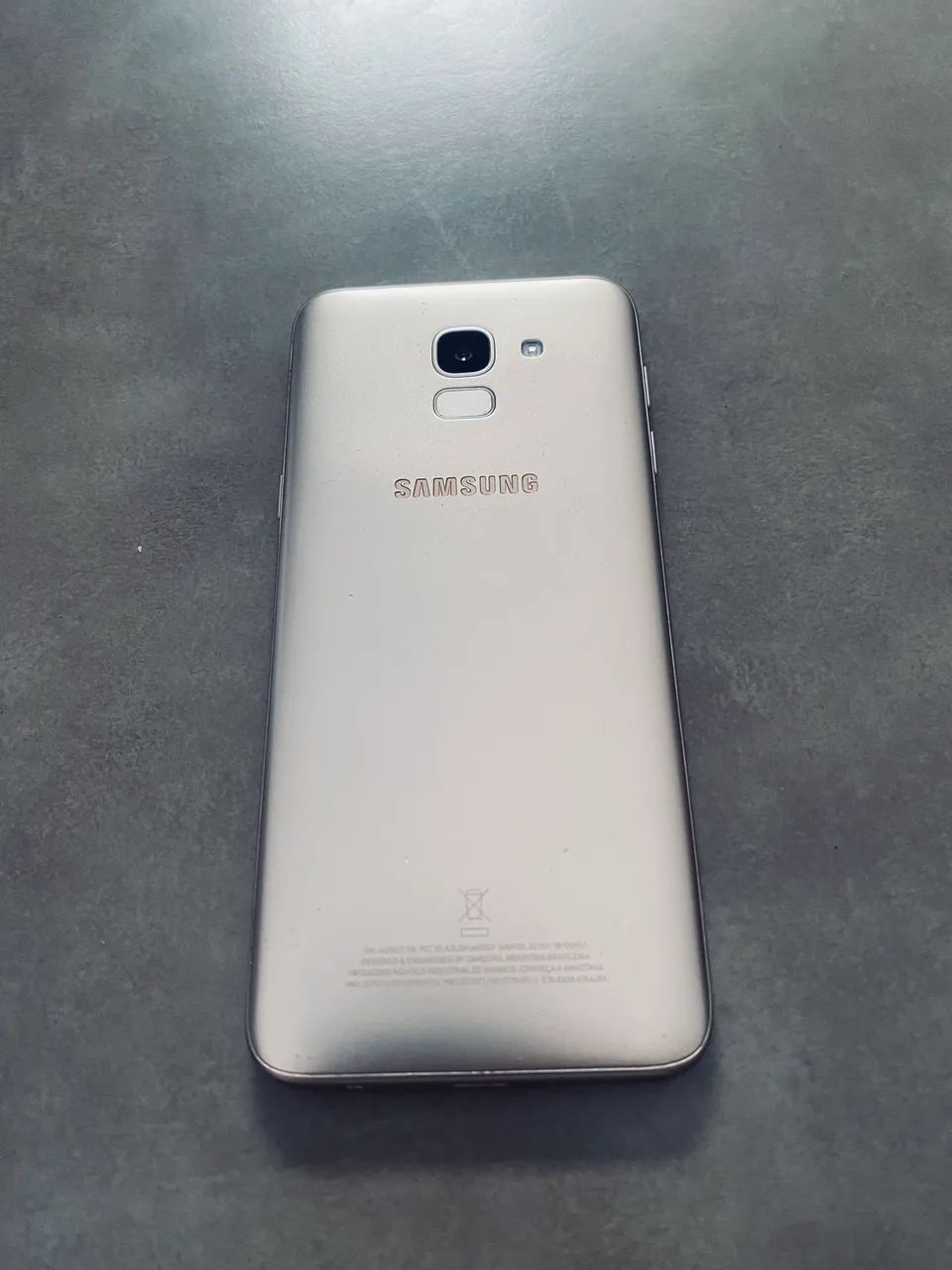 SAMSUNG J6 SEMINOVO