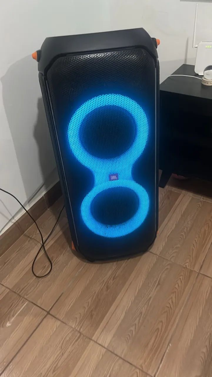 Caixa de som JBL  - Foto 2