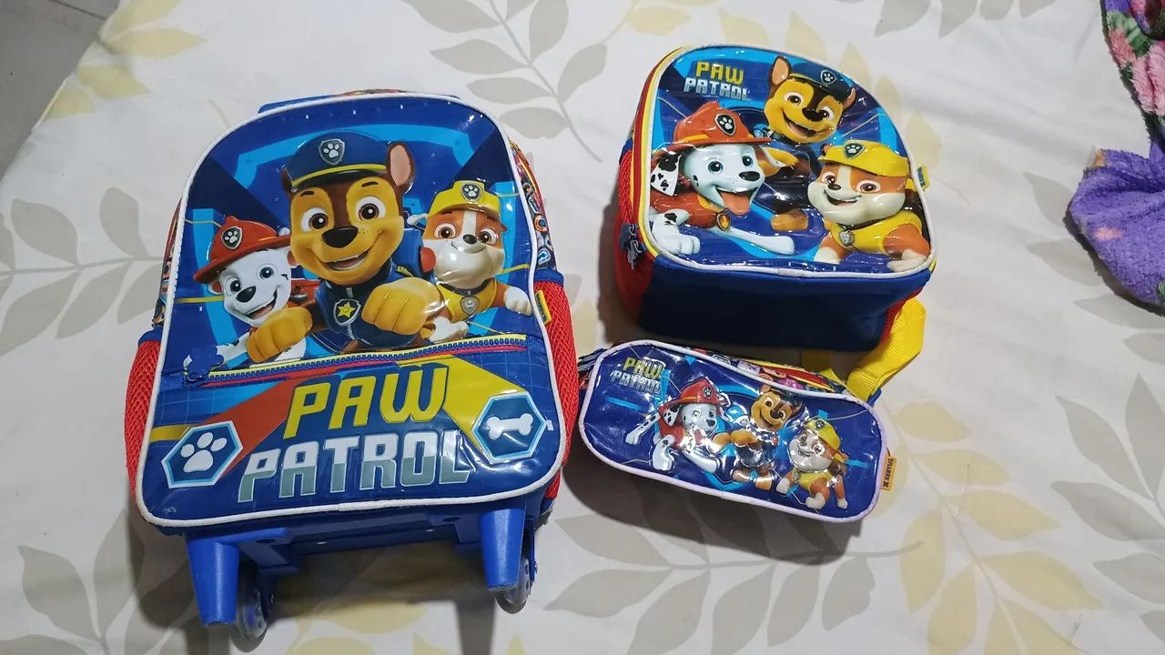 Kit completo de bolsa escolar/ semi-novo  - Foto 2