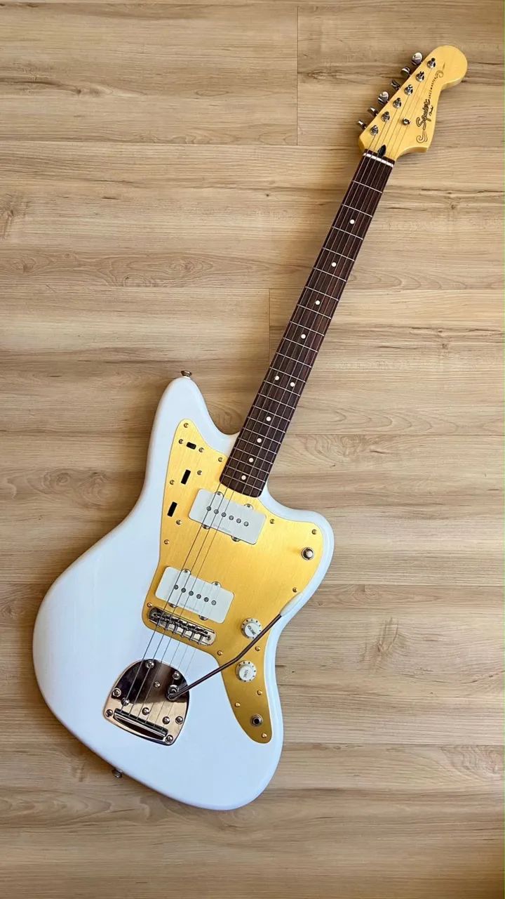 Guitarra Jazzmaster com captador seymour duncan