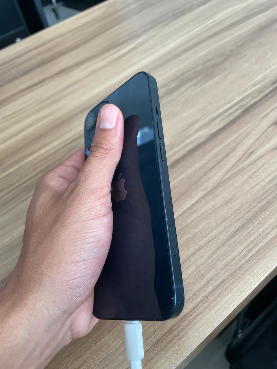 Urgente - iPhone 13 128gb - Foto 2