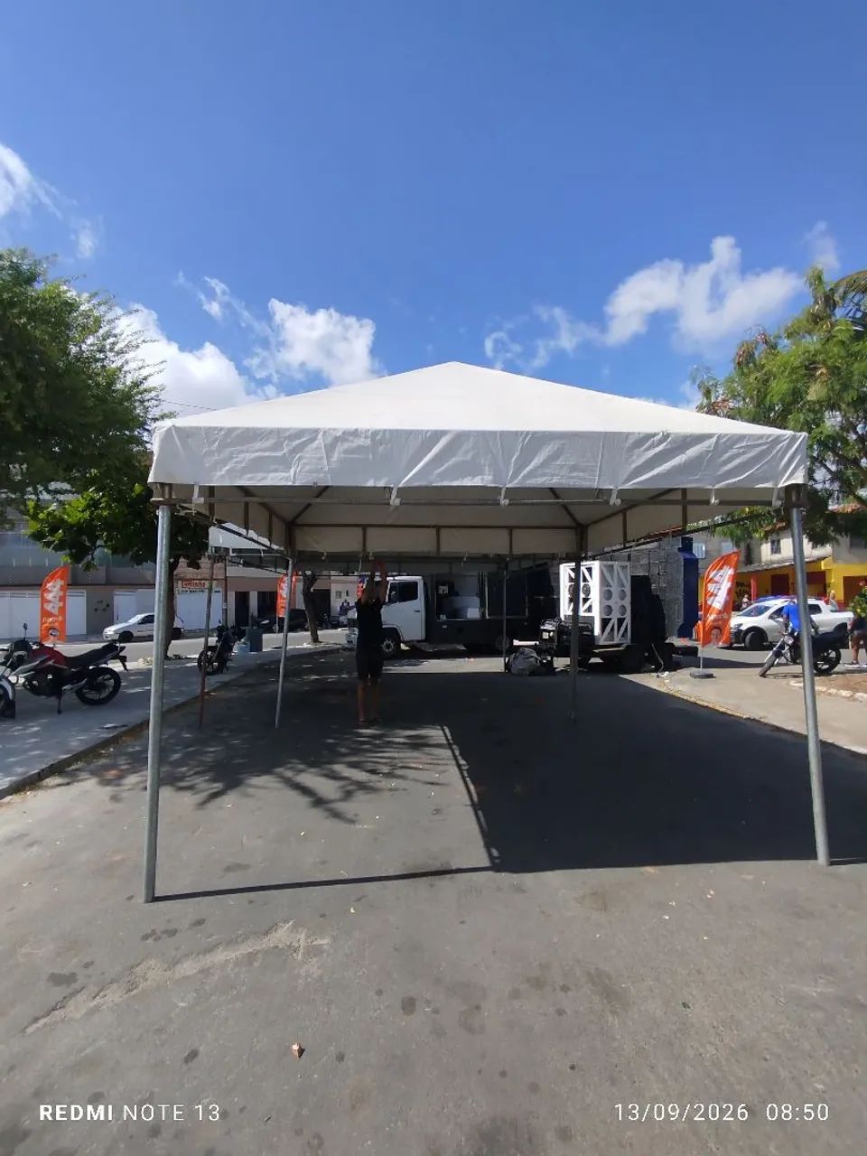 Locação de tenda,mesas, cadeiras,caixa térmica, isopor. - Foto 3