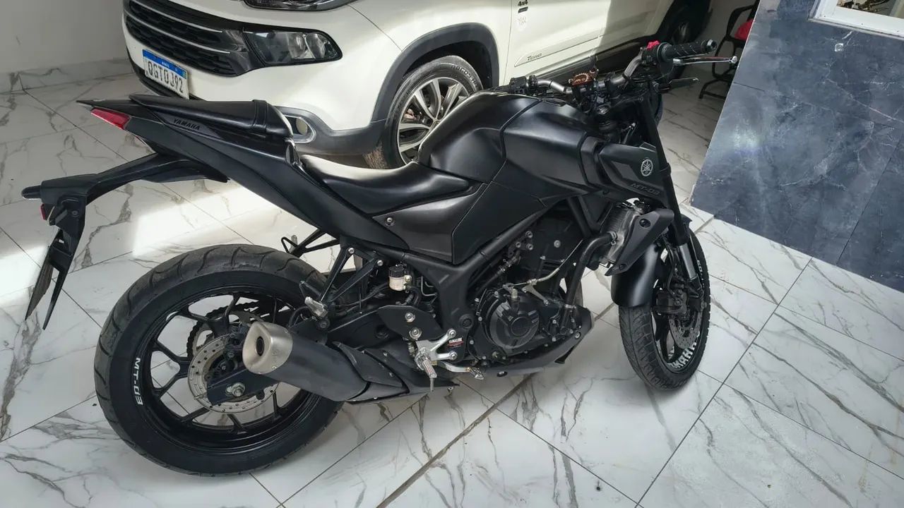 Moto mt03 - Foto 3