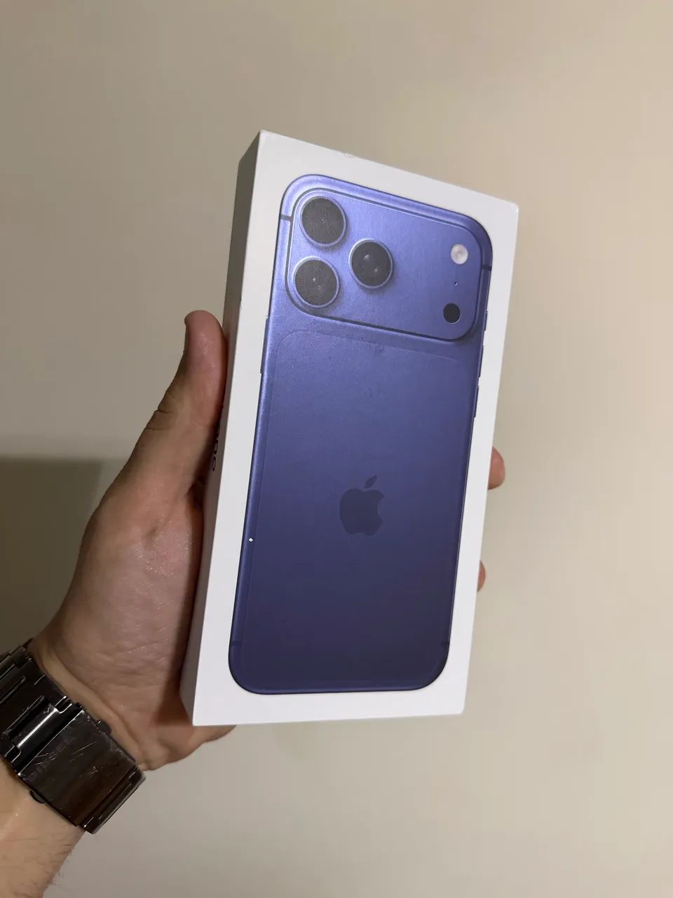 iPhone 17 pro Max 256gb Azul Lacrado - Celulares e Smartphones