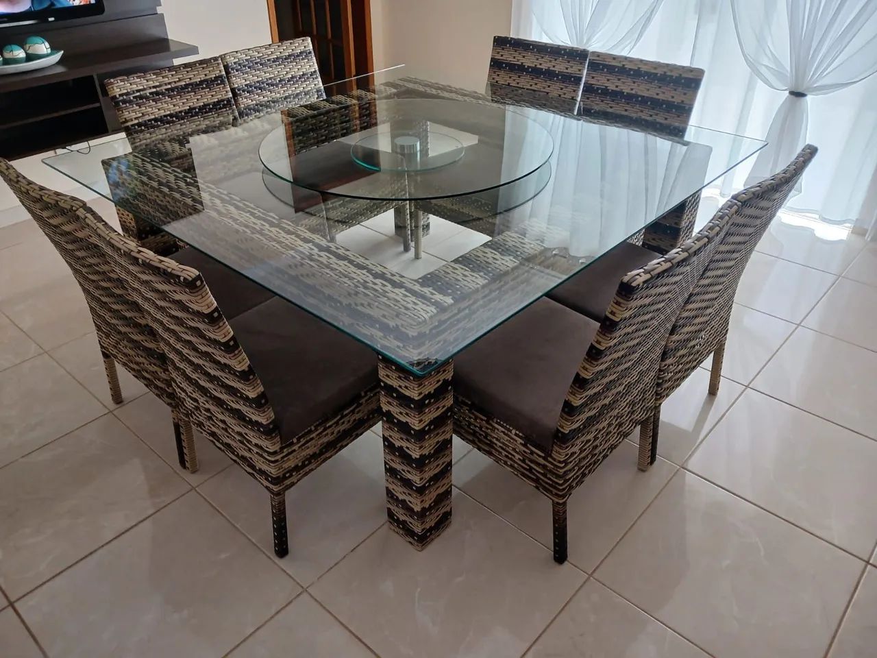Mesa de jantar com cadeiras  - Foto 2