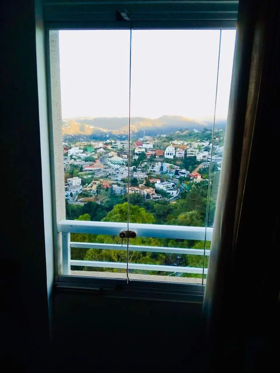 Apartamento mobiliado de 2 quartos para alugar no Vila da Serra - Foto 2