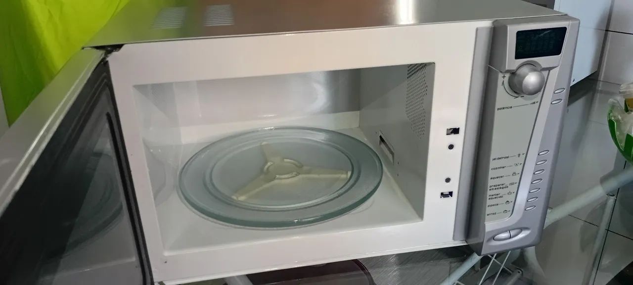 Microondas Brastemp 35 Litros - Foto 3