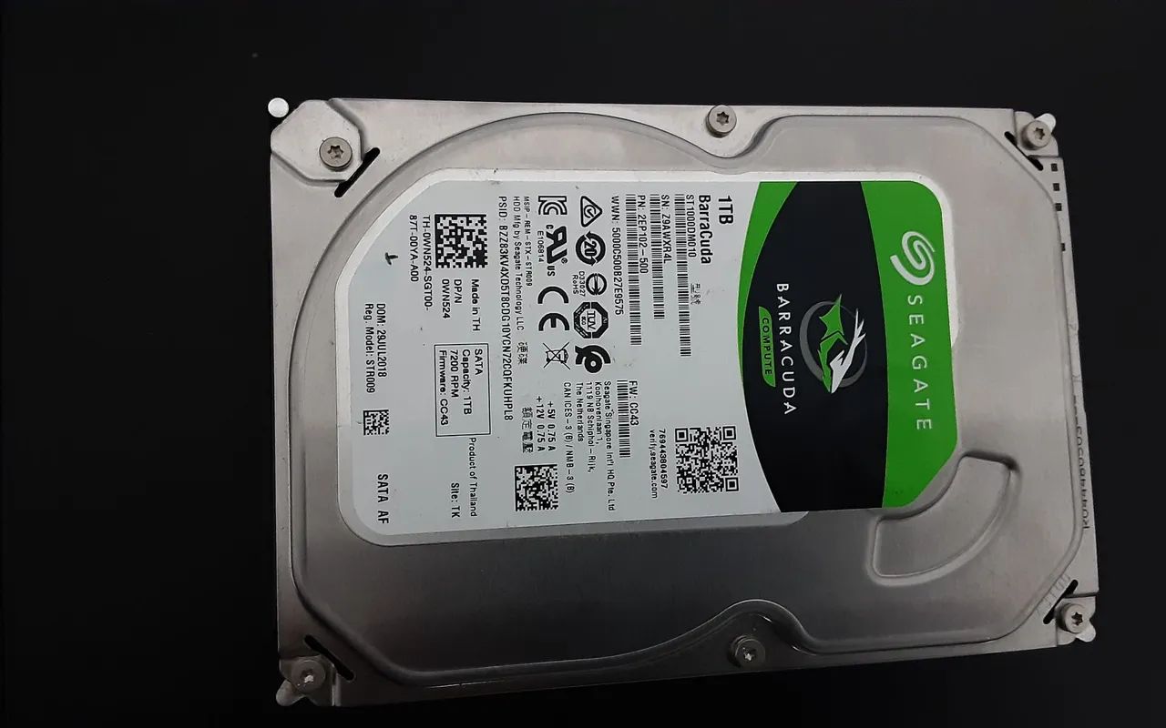 HD SEAGATE BARRACUDA DE 1 TB - Foto 3
