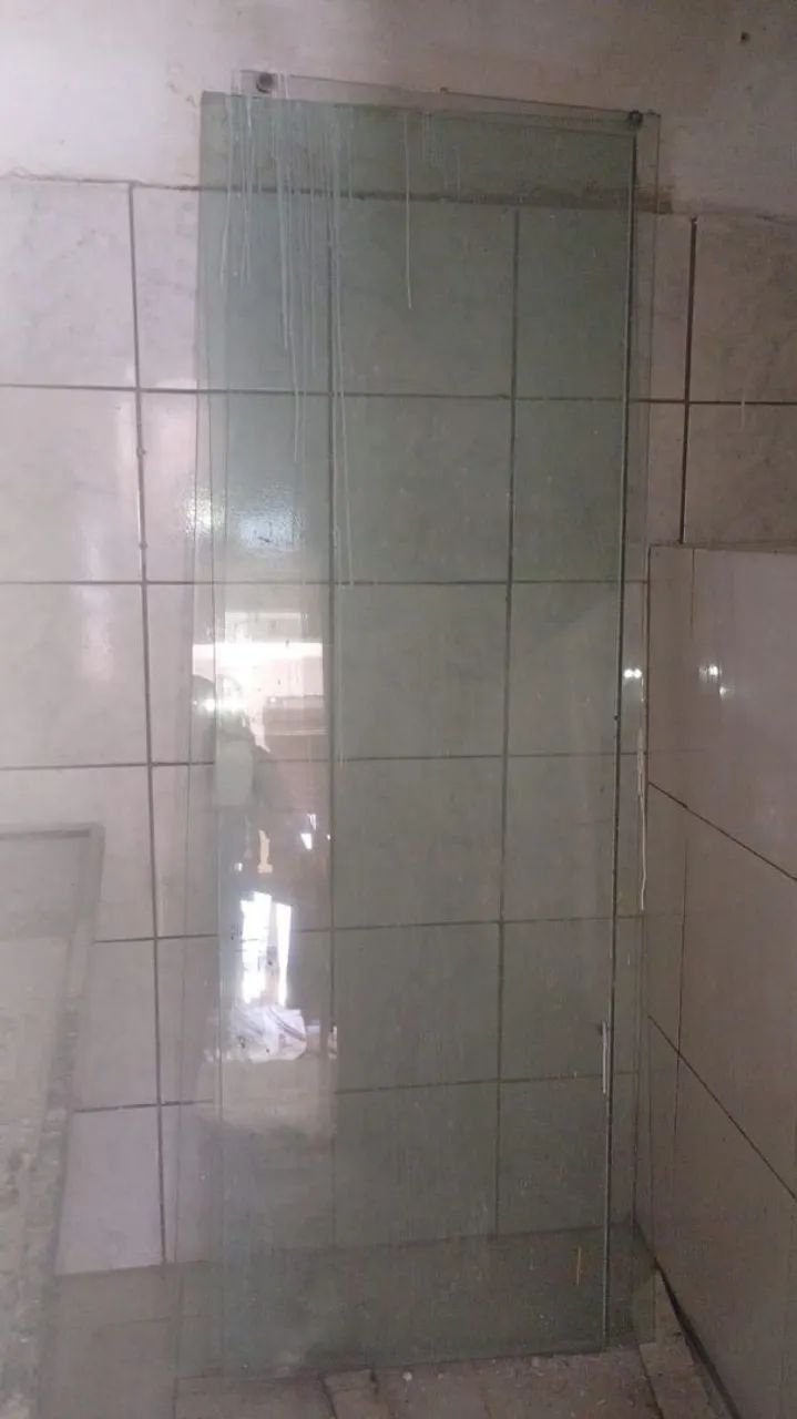 Vendo por de loja de vidro 