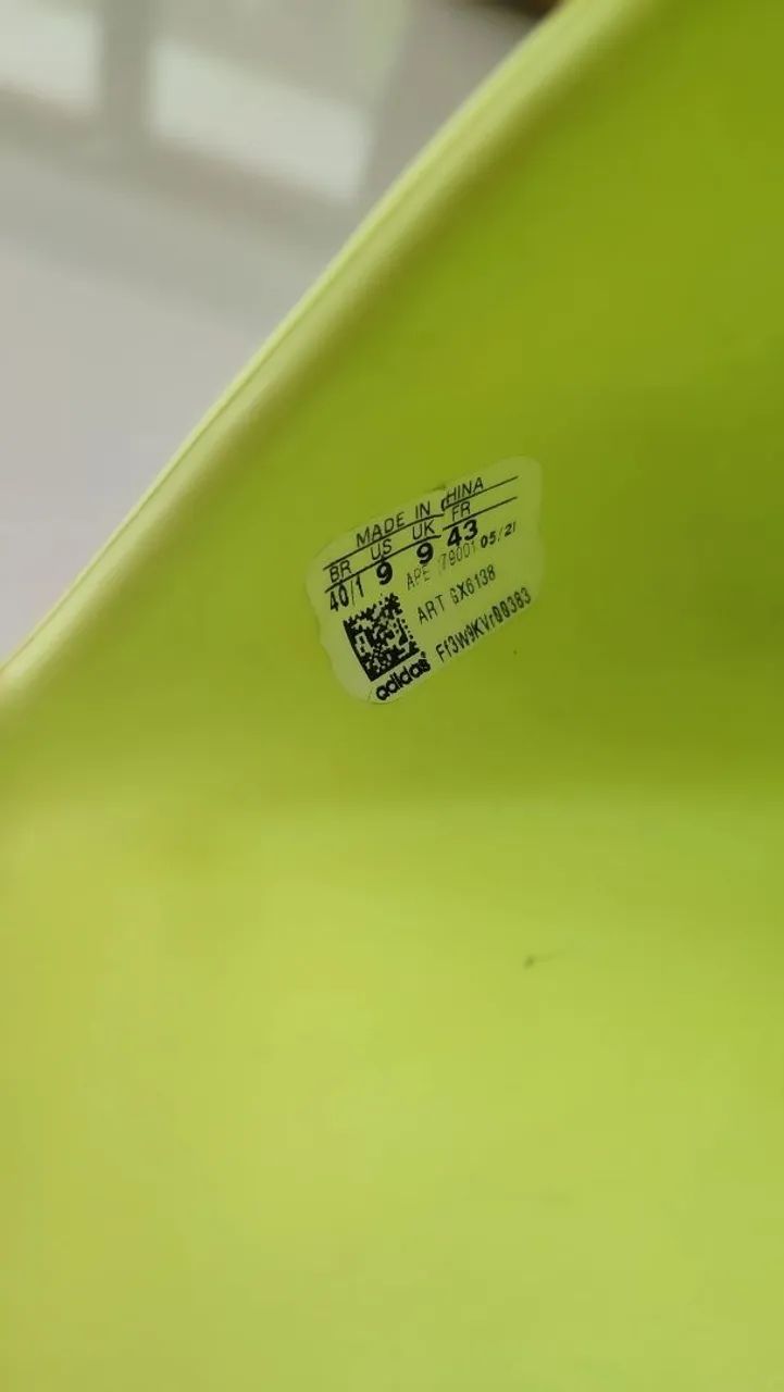 Adidas Yeezy Slide. - Foto 4