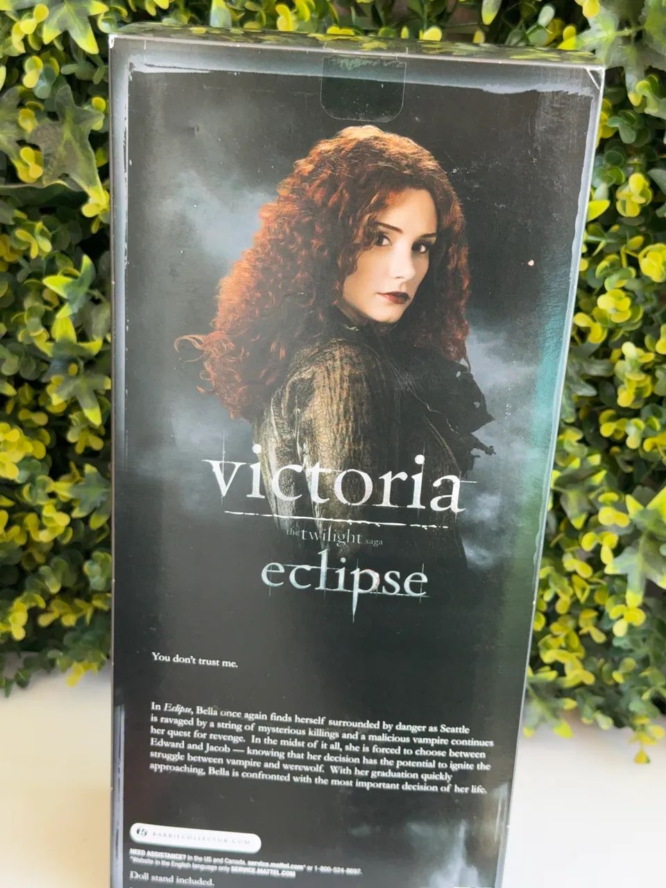 Boneca Barbie collector  Twilight Saga Eclipse Victoria - Foto 4
