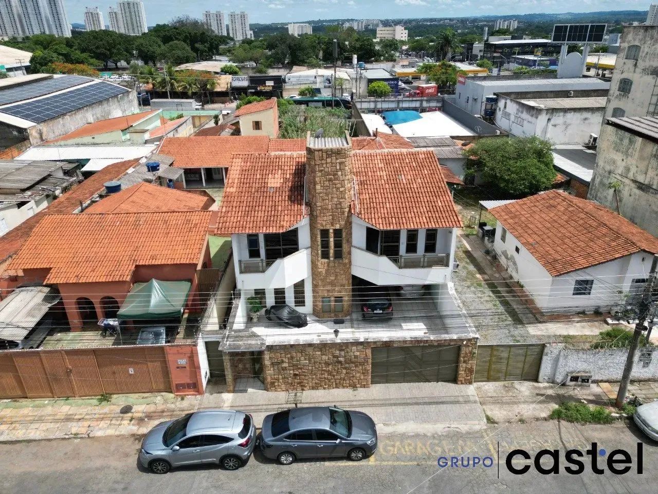 Sobrado no Setor Leste Vila Nova à venda