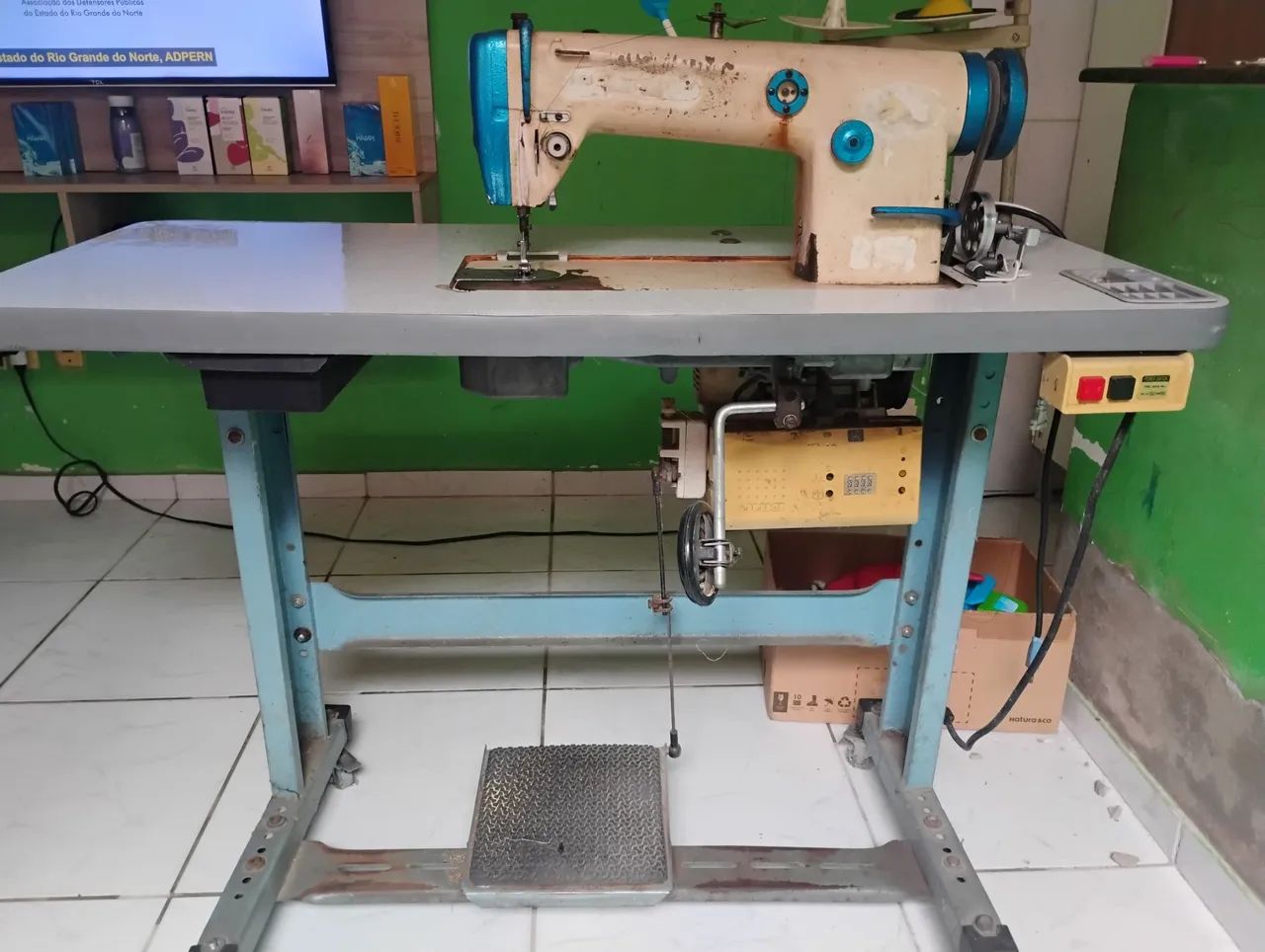 Máquina de costura reta industrial  - Foto 3