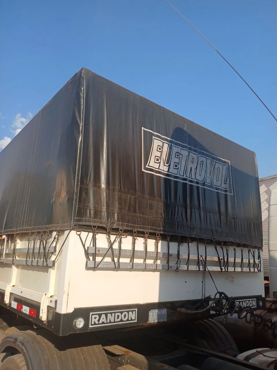 Randon 2022 4 eixo com pneus  - Foto 3