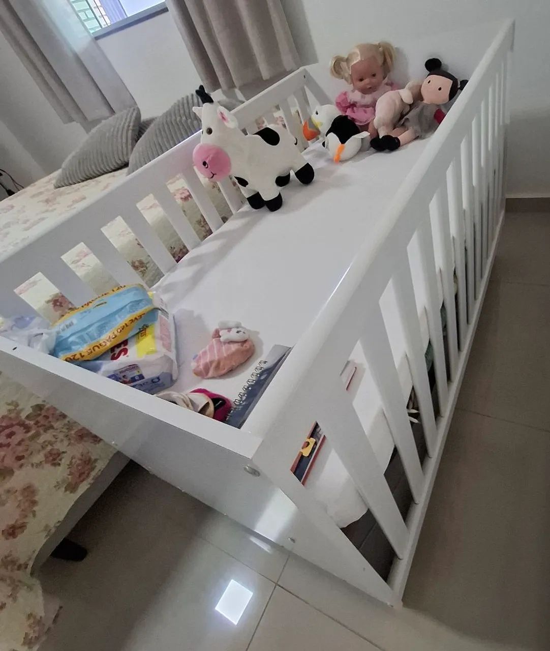 Berço - cômoda - guarda roupa 