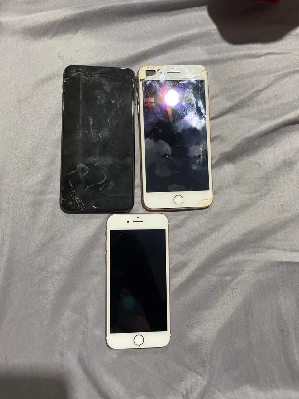 3 iPhone para retirada de peças 