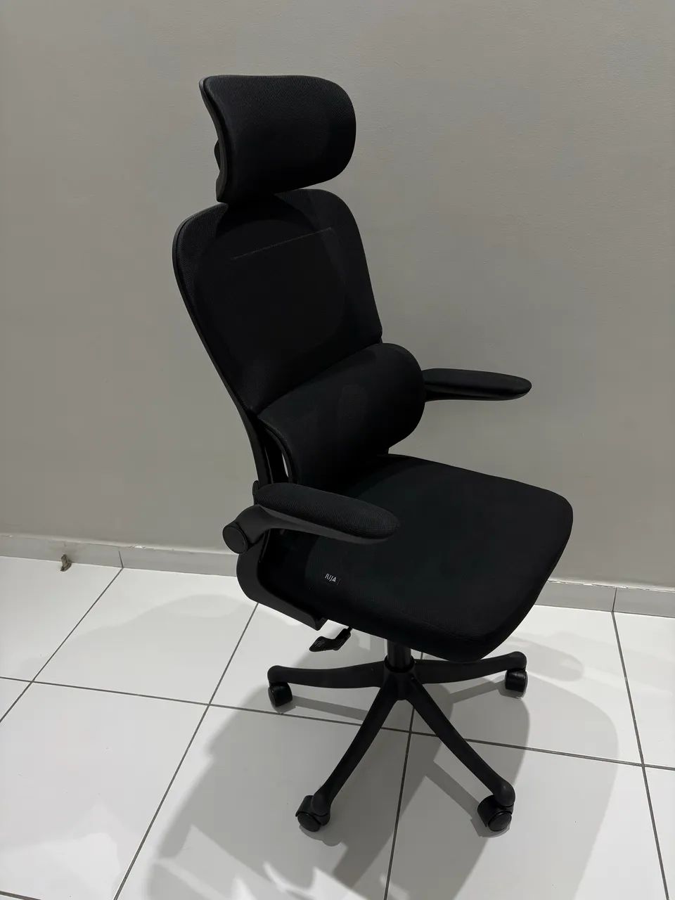 Cadeira escritório - Comprada a 30 dias.