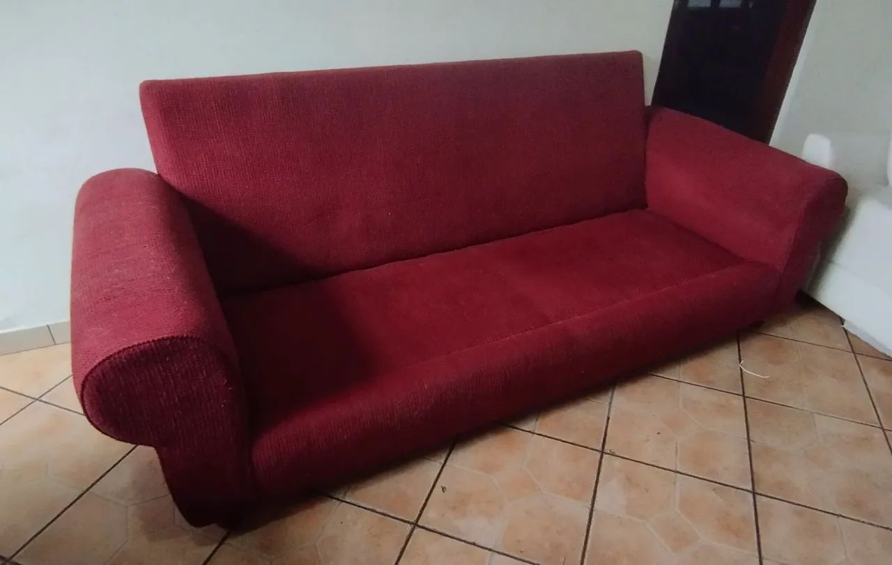 Sofá grande e confortável 4 lugares vermelho - Foto 4