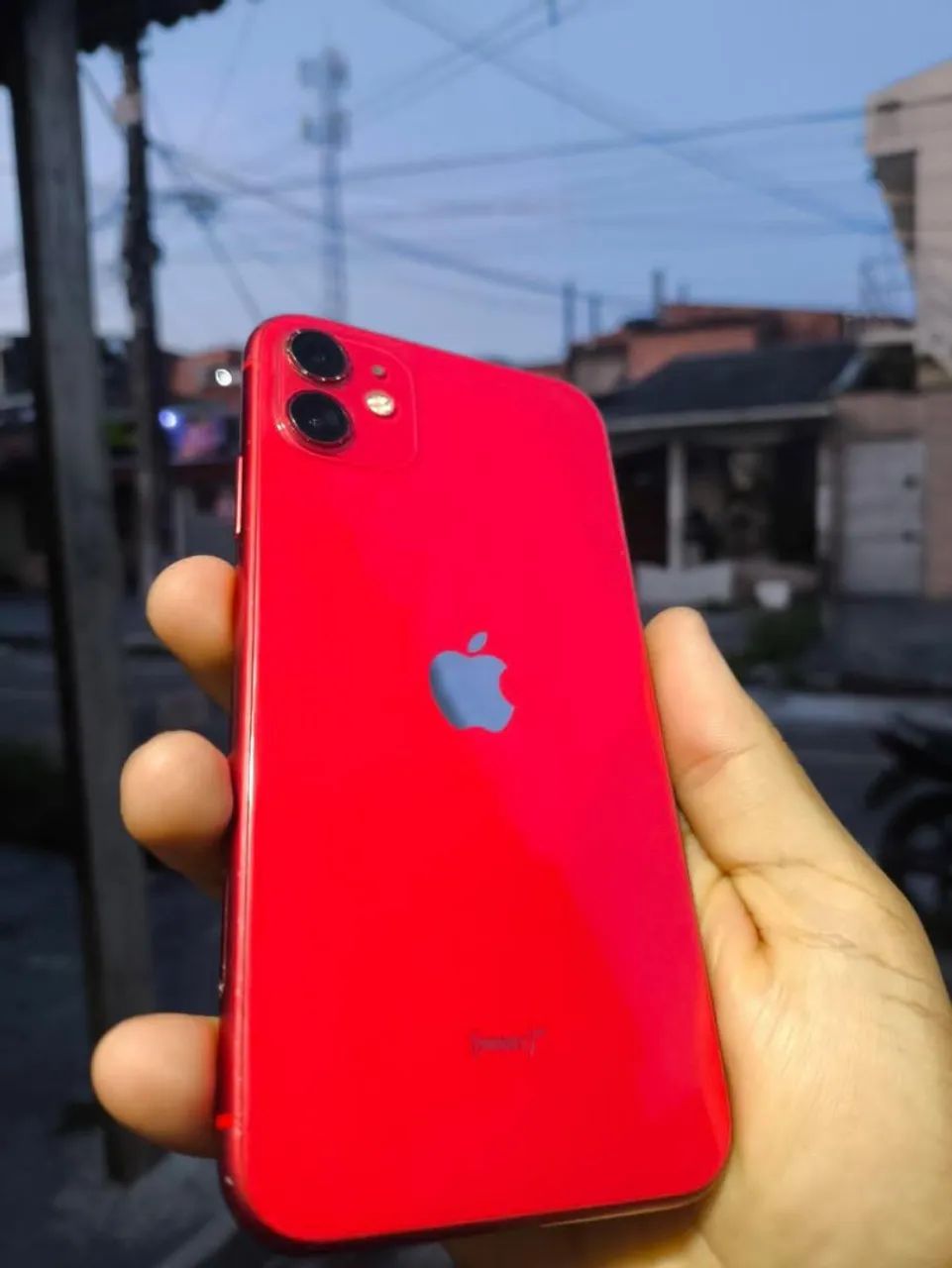 iPhone 11 128gb RED - Foto 2