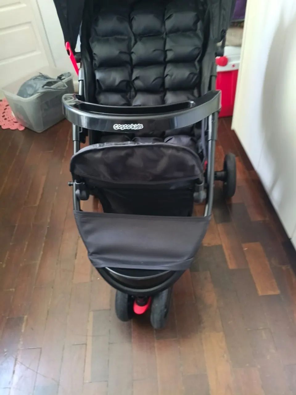 carrinho de bebe semi novo